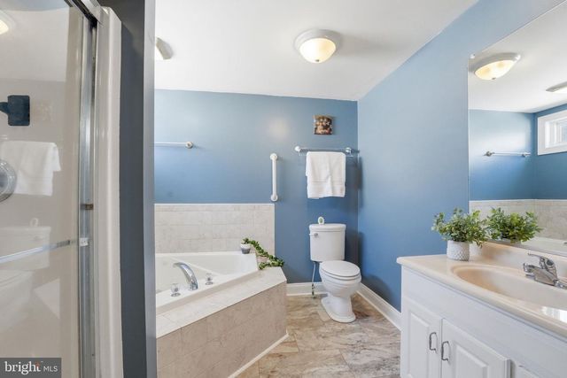 308 WESTOVER PKWY, Locust Grove, VA 22508