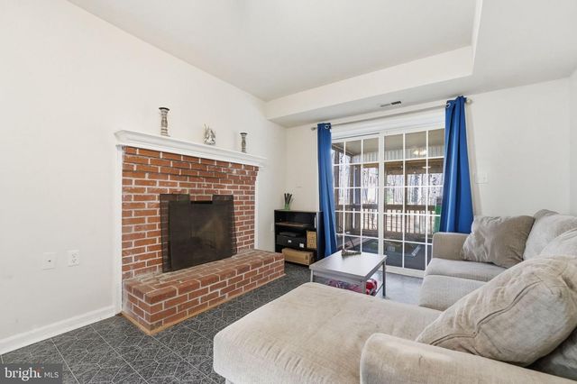 308 WESTOVER PKWY, Locust Grove, VA 22508