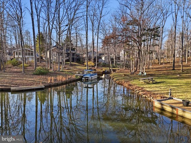 308 WESTOVER PKWY, Locust Grove, VA 22508