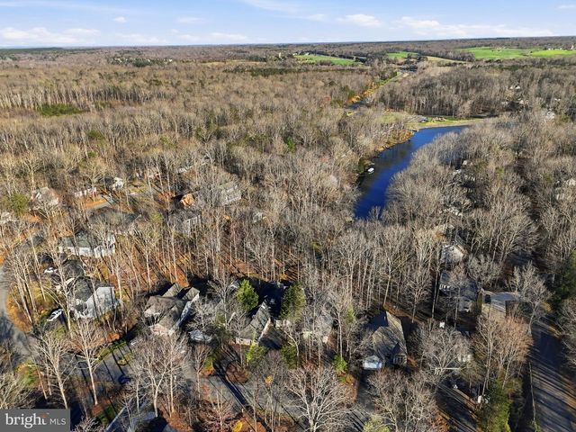 308 WESTOVER PKWY, Locust Grove, VA 22508