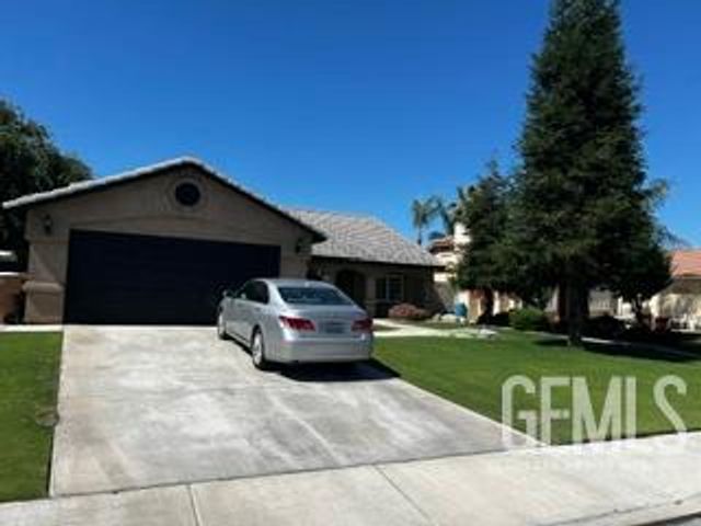 4206 Rio Viejo Drive, Bakersfield, CA 93313