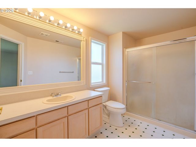 1500 Se 185TH Ave, Vancouver, WA 98683