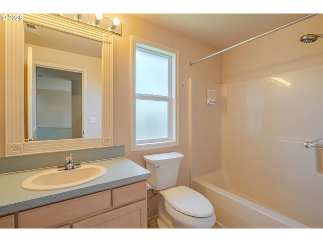 1500 Se 185TH Ave, Vancouver, WA 98683
