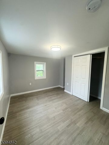 10 Cedar Aly, Phillipsburg Town, NJ 08865