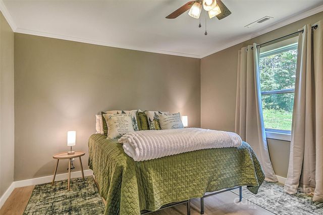 468 Sokassa Road, Newland, NC 28657