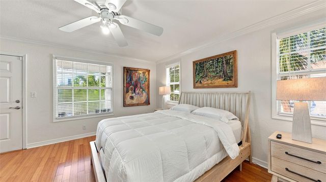 516 HOWARD COURT, Sarasota, FL 34236