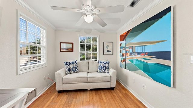 516 HOWARD COURT, Sarasota, FL 34236