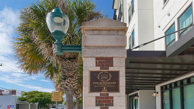 516 HOWARD COURT, Sarasota, FL 34236