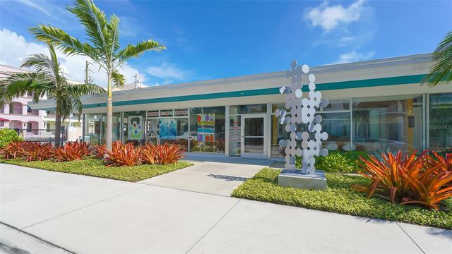 516 HOWARD COURT, Sarasota, FL 34236