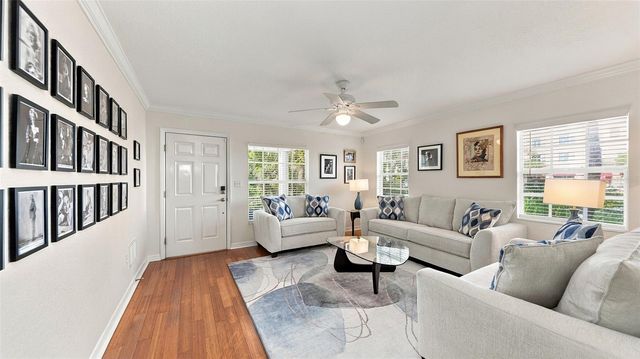 516 HOWARD COURT, Sarasota, FL 34236