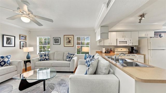 516 HOWARD COURT, Sarasota, FL 34236