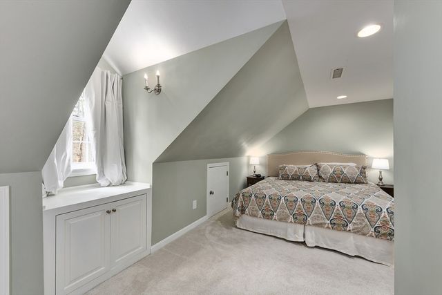 2 Gina Way, Boxford, MA 01921