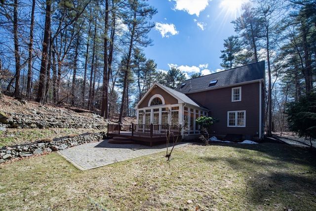 2 Gina Way, Boxford, MA 01921