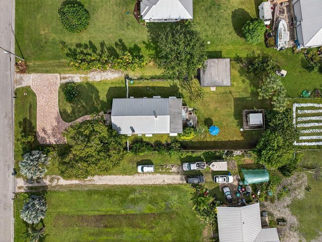 4876 Christensen Road, Fort Pierce, FL 34981