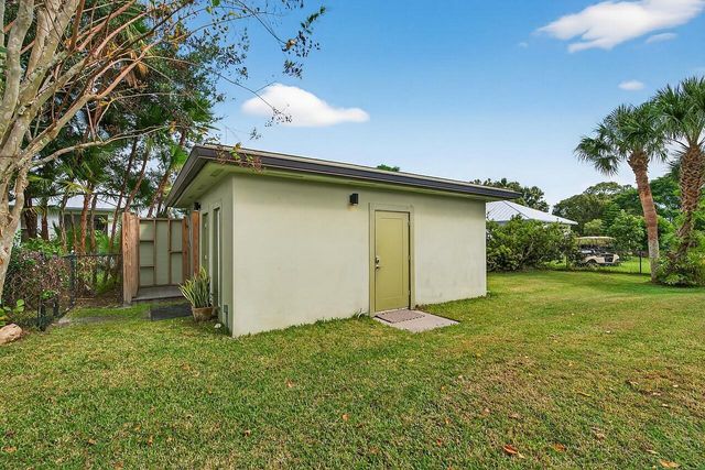 4876 Christensen Road, Fort Pierce, FL 34981