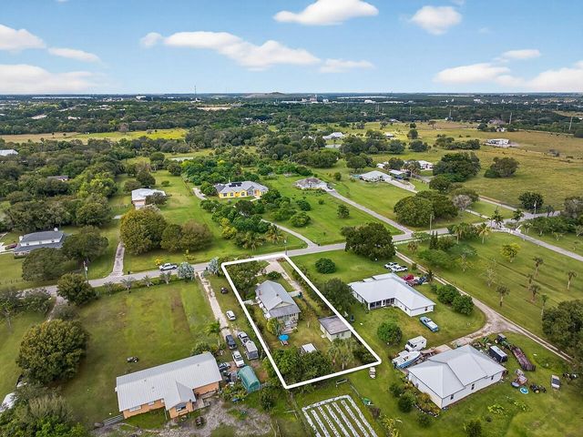 4876 Christensen Road, Fort Pierce, FL 34981