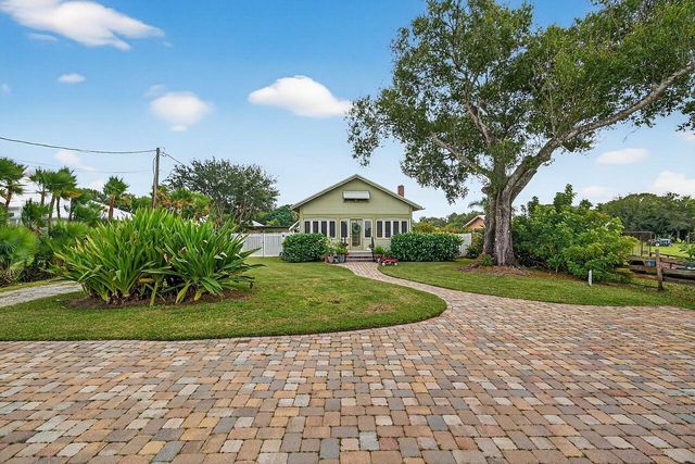 4876 Christensen Road, Fort Pierce, FL 34981