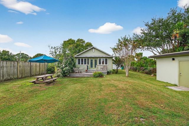 4876 Christensen Road, Fort Pierce, FL 34981