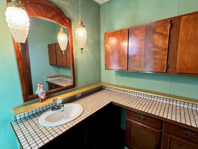 1215 Harris St, Odessa, TX 79763