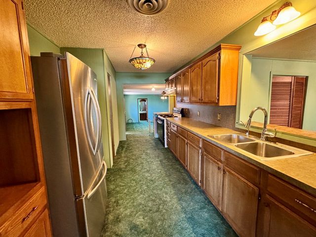 1215 Harris St, Odessa, TX 79763