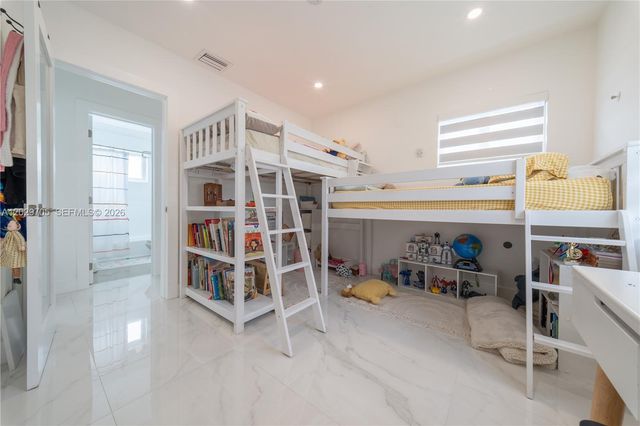 1900 SW 83rd Avenue, Miami, FL 33155