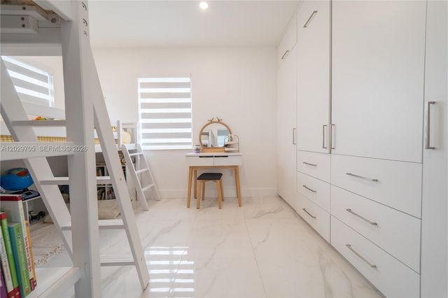 1900 SW 83rd Avenue, Miami, FL 33155