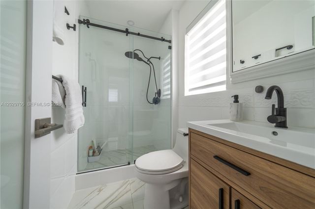 1900 SW 83rd Avenue, Miami, FL 33155