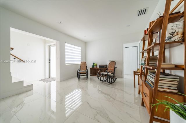 1900 SW 83rd Avenue, Miami, FL 33155