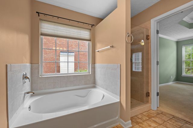 225 Cobblestone Lndg, Mount Juliet, TN 37122