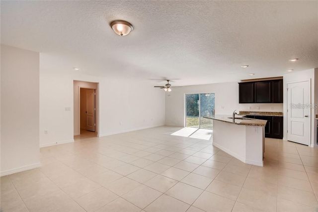 1597 ORNE STREET, Mascotte, FL 34753