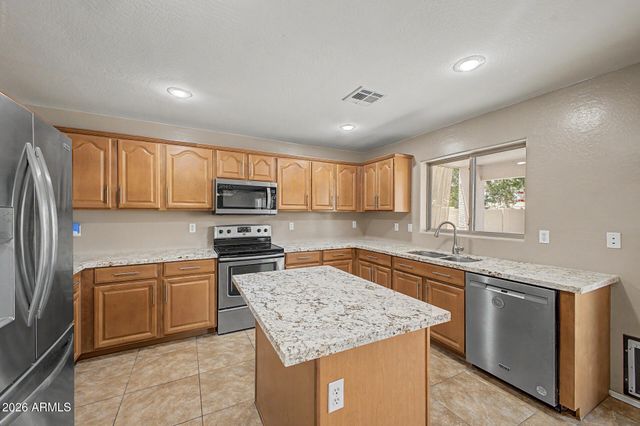 2788 E DUST DEVIL Drive, San Tan Valley, AZ 85143