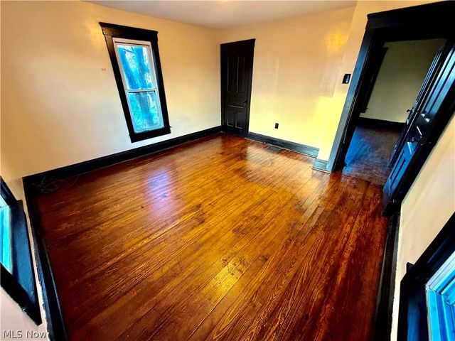 1529 Stark Avenue SW, Canton, OH 44706
