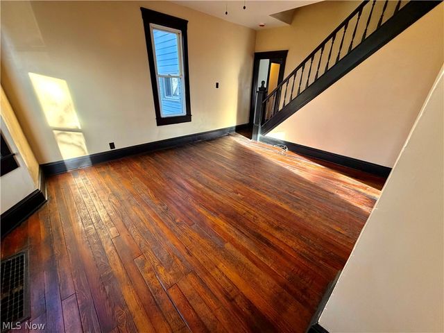 1529 Stark Avenue SW, Canton, OH 44706