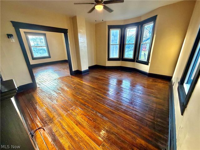 1529 Stark Avenue SW, Canton, OH 44706