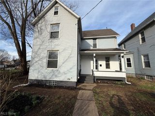 1529 Stark Avenue SW, Canton, OH 44706