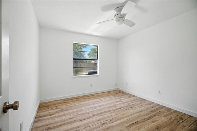 5711 2nd Street, Lubbock, TX 79416