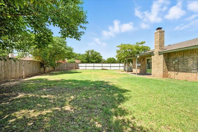 5711 2nd Street, Lubbock, TX 79416