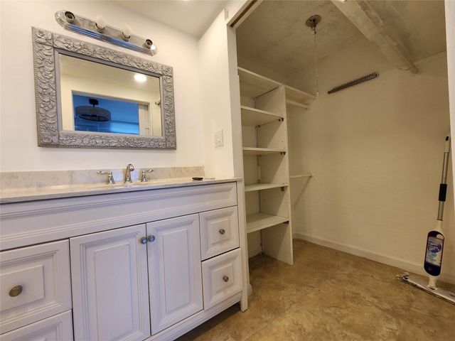 1200 N Fort Lauderdale Beach Boulevard 605, Fort Lauderdale, FL 33304