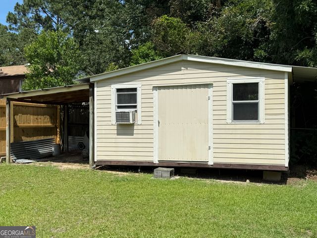 733 Hillwood Drive, Statesboro, GA 30458