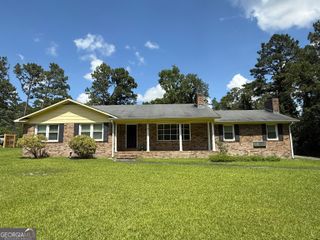 733 Hillwood Drive, Statesboro, GA 30458