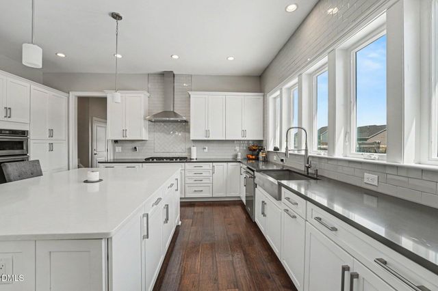 3723 Regent Pines Drive, New Hill, NC 27562