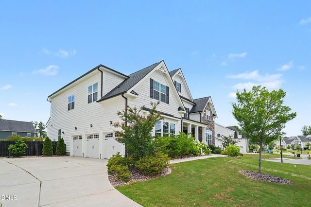 3723 Regent Pines Drive, New Hill, NC 27562