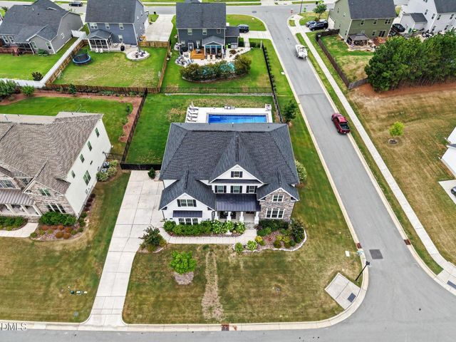 3723 Regent Pines Drive, New Hill, NC 27562