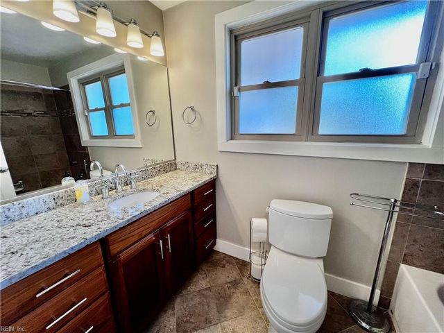 339 Thole ST, Norfolk, VA 23505