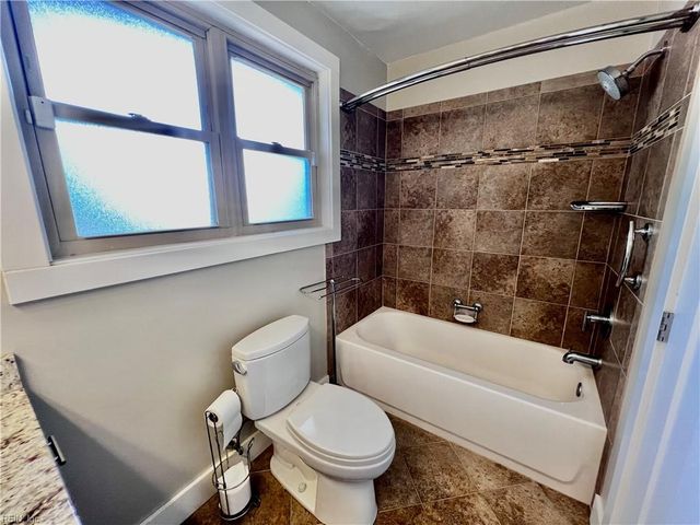 339 Thole ST, Norfolk, VA 23505