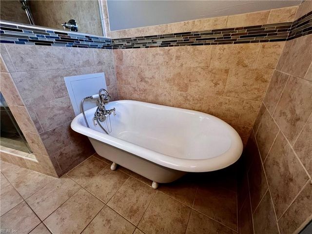 339 Thole ST, Norfolk, VA 23505