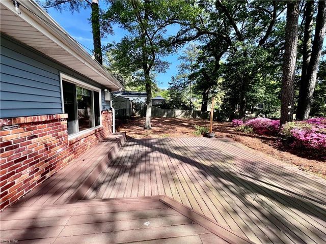 339 Thole ST, Norfolk, VA 23505