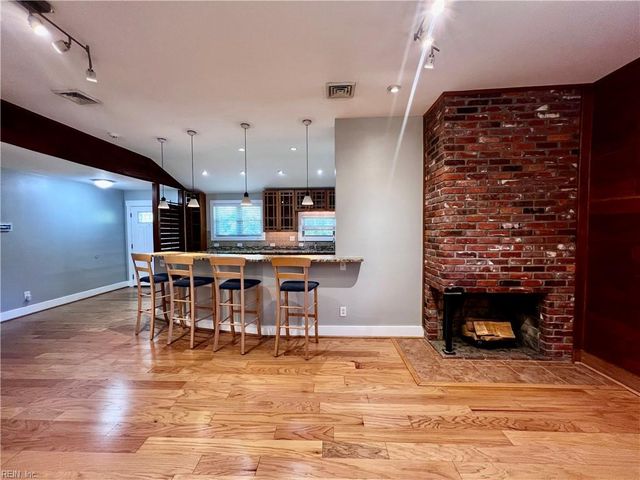 339 Thole ST, Norfolk, VA 23505