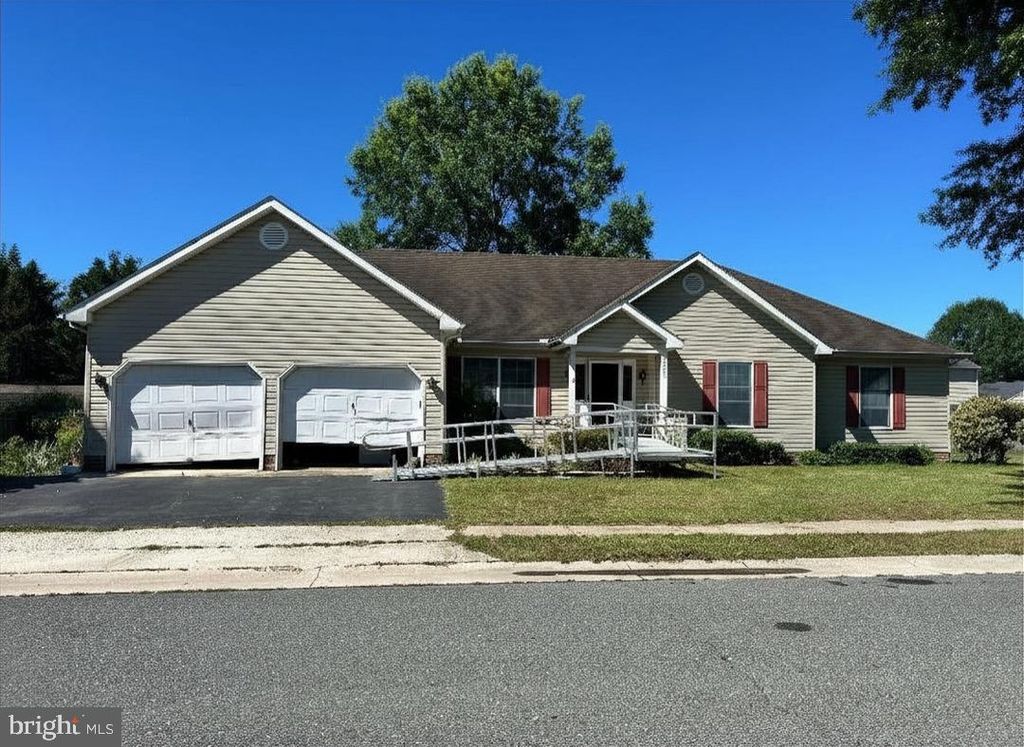 29775 WYE OAK ST, Easton, MD 21601