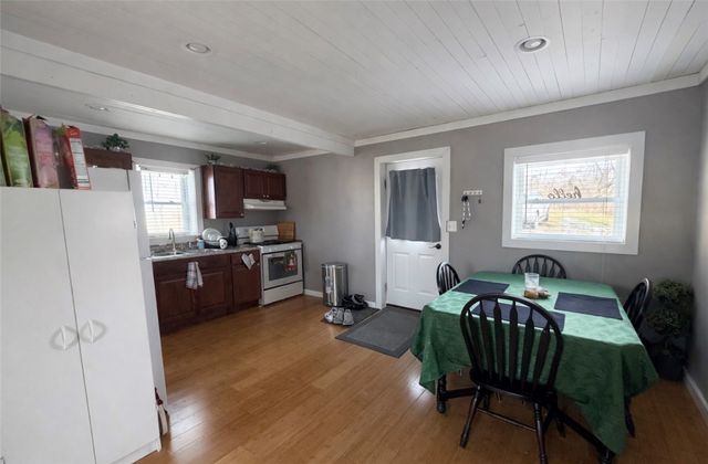 530 Branchton Rd, Slippery Rock Twp, PA 16057